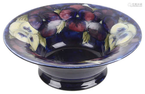 A Moorcroft 'Pansy' bowl, early 20th c.