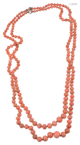 A two row graduated coral necklace