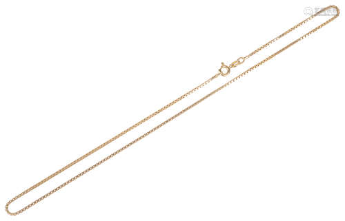 A simple 18t gold box link neck chain