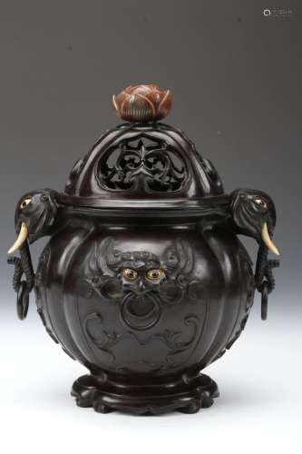 [CHINESE]THE REPUBLIC OF CHINA STYLED ZITAN WOOD MADE CENSER WITH EARS L:11