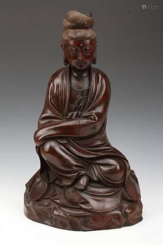 [CHINESE]A WOODEN MADE STATUE OF GODDESS OF MERCY L: 10