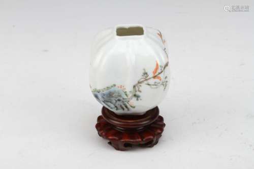 [CHINESE] QIAN LONG NIAN ZHI MARKED SMALL WHITE GLAZED PORCELAIN PUMPKIN SHAPED JAR PAINTED WITH FLOWERS AND GRASS PATTERN W:2.5