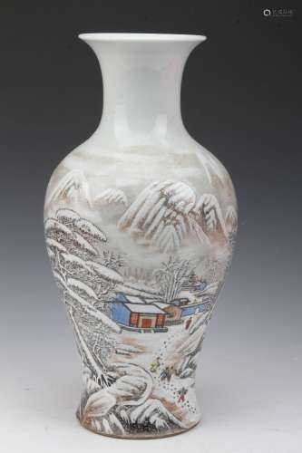 [CHINESE]YU WEN XIANG MARKED FAMILLE ROSE VASE PAINTED WITH LANDSCAPE W:8.75