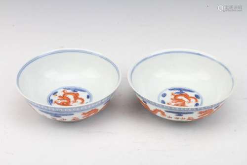 [CHINESE]A PAIR OF QUAN ZU MARKED BLUE AND WHITE GLAZED BOWLS PAINTED WITH DRAGON PATTERN W:5.8