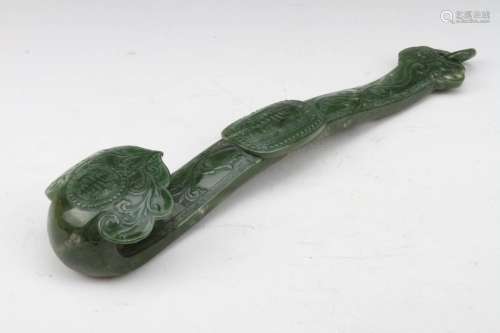 [CHINESE]A GREEN JADE MADE RUYI L:14.2