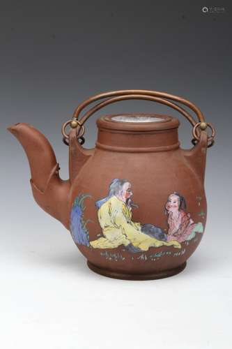 [CHINESE]A HUGE REPUBLIC OF CHINA STYLED TEAPOT PAINTED WITH FIGURES FLOWERS AND INSCRIPTIONS L:11.5