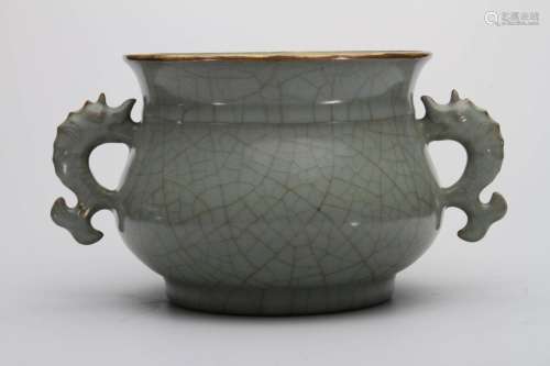 [CHINESE]A SONG DYNASTY STYLED GUAN KILN CENSER WITH EARS L:8