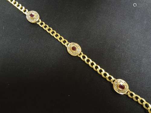 Pulsera de oro amarillo de 18 K. con cuatro eslabo