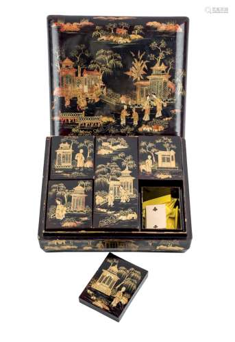 Caja de juegos lacada de origen chino con decoraci