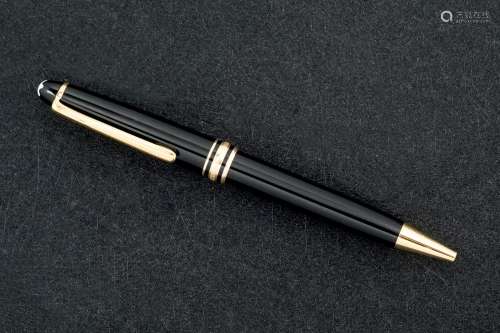 Bolígrafo marca MONTBLANC, modelo Meisterstück, re