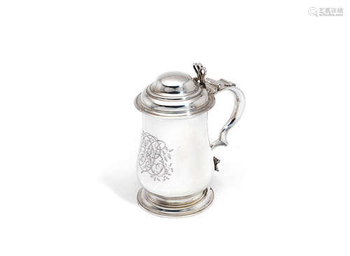 by Charles Wright, London 1770  A George III silver tankard