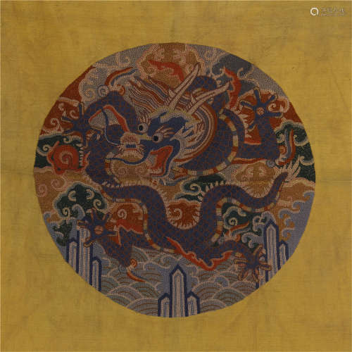 CHINESE ROUND EMBROIDERY DRAGON TAPESTRY