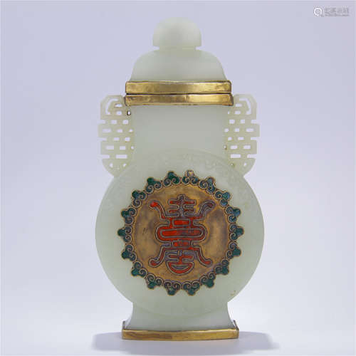 CHINESE JADE LIDDED VASE