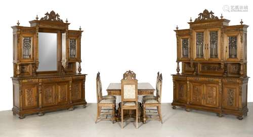 Gründerzeit Speisezimmer um 1900, 9-tlg., Nussbaum massiv/furniert, bestehe