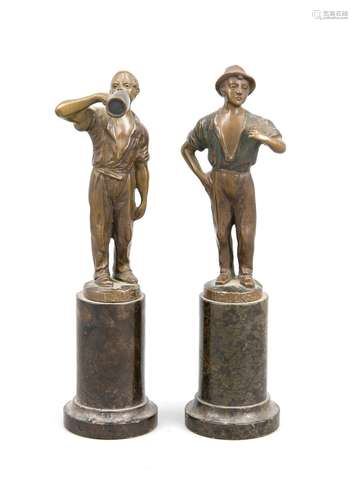 Ernst Beck (1879-1941), two small bronzes, a bez. ''Break'', the other ''ho