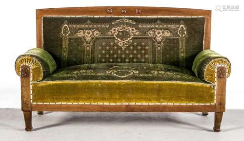 Sofa um 1900, Mahagoni massiv und furniert, querprofilierte Pfeilerfüße, be