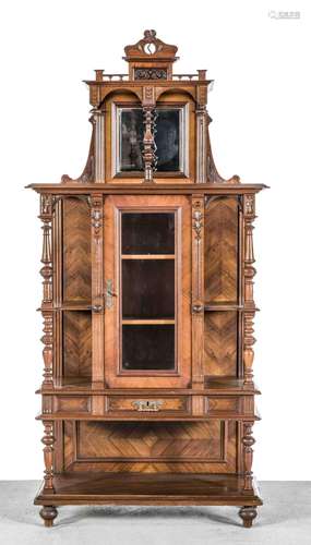 Jugendtil-Etagere um 1900, Mahagoni und Nussbaum furniert und massiv, offen