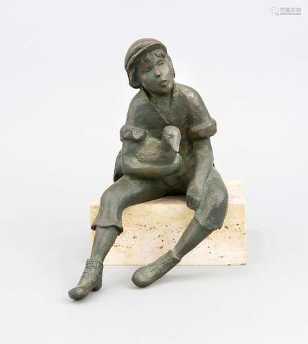 Kurt Moser (1926-1982), Hans in luck, green brown patinated bronze on cuboi