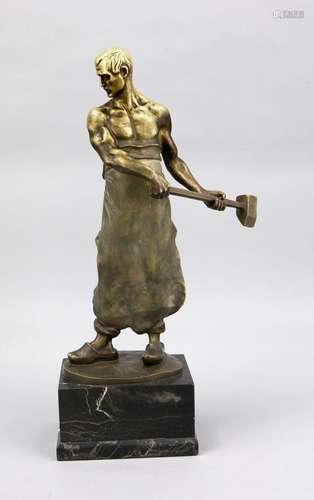 Franz Iffland (1862-1935), blacksmith, large bronze statuette of a blacksmi