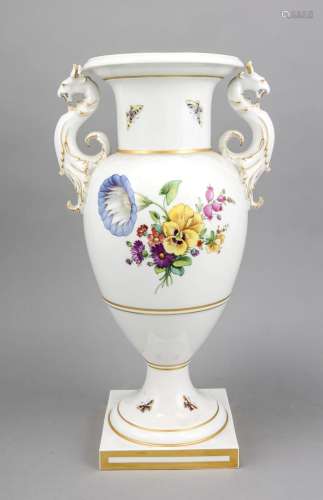 So-colled French vase, KPM Berlin, mark before 1962-92, first quality, pain
