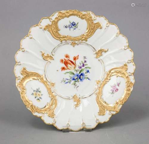 Small plate, Meissen, after 1950, 2nd choice, polychrome flower painting in