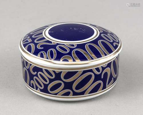 Round lidded box, Tiffany & Co, USA, so-called Millenium box, design from 1