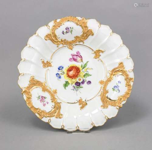 Plates, Meissen, after 1950, 2nd choice, polychrome flower painting in the
