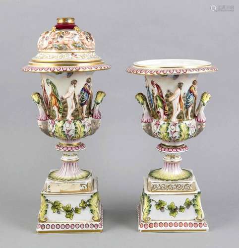 Lid vase and Kratervase, Rudolstadt, Thuringia, 20th cent., Circulating rel