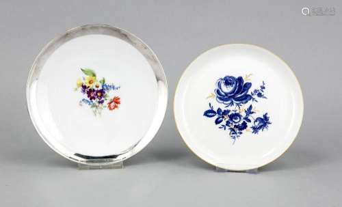 Two decorative plates, 20th century, 1 Hutschenreuther with silver edge mou