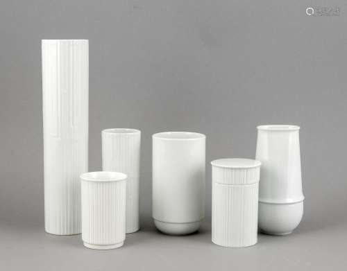 Konvolut von 5 Vasen und einer Deckeldose, Rosenthal um 1960/70, davon 4 mi