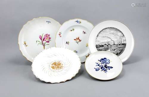 Four Plates Meissen, Large Bowl, after 1950, 2nd quality, polychrome flower