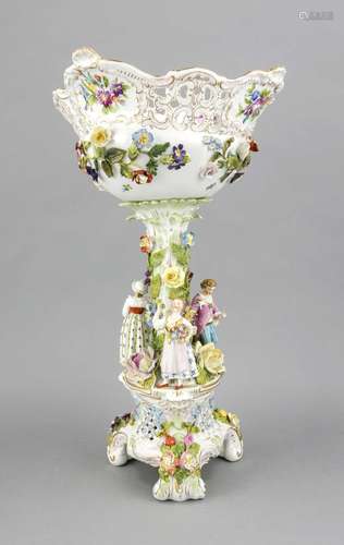 Large centerpiece, Carl Thieme, Potschappel, c. 1900, on openwork base with