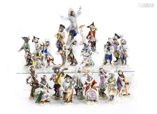 Complete Monkey Orchestra, 22 pcs., 21 monkeys and one music stand, Meissen
