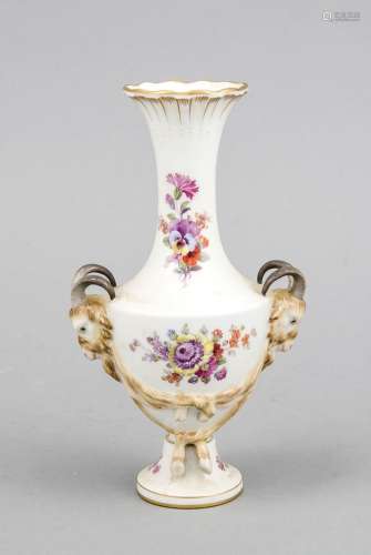 Vase, KPM Berlin, around 1910, red painter's mark, on both sides fully scul