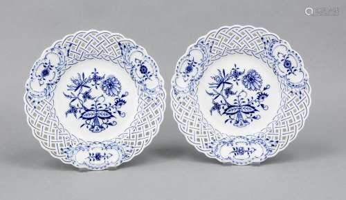 Two perforated plates, Meissen, mark after 1934, 1st quality, decorative on