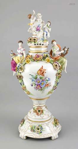 Large lidded vase, 3 pcs., Rudolstadt, Thuringia, 20th cent., Rococo form,