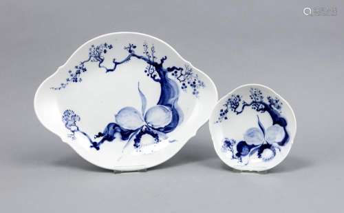 Two bowls, Meissen, mark 1970-80, form large section, design Ludwig Zepner,
