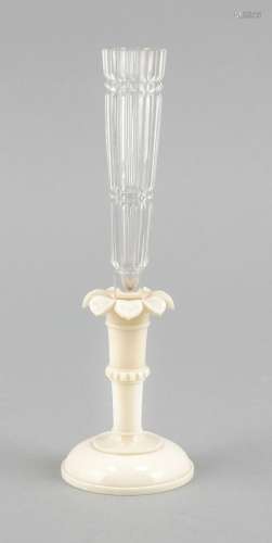Flute vase, around 1920, ivory, vaulted stand, conical shaft, flower-shaped