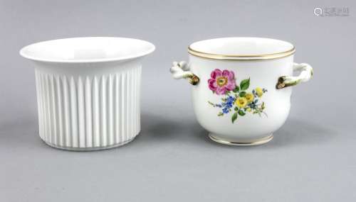 Two planters, Meissen, late 20th century, 1st quality, white planter with z