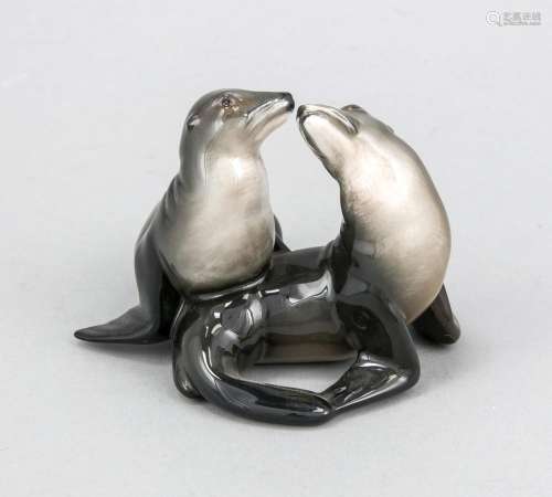 Pair of sea lions, Rosenthal, mark of the art department Selb for 1934-56,