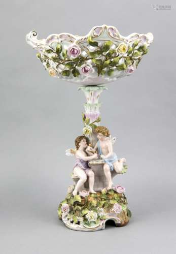 Table center piece, Sitzendorf, Thuringia, 20th century, two Cupids on a tr