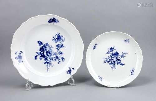 Two bowls, Meissen, 19. / 20. Century, 2nd quality, Decor with flowers and