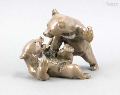 Two Fighting Bears, Bing & Grondahl, 1950s, model no. 1825, naturalisticall