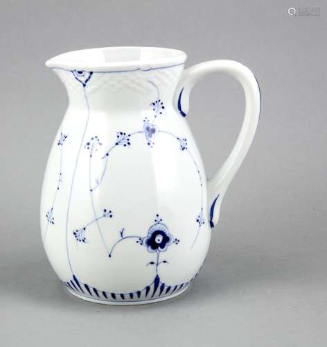 Milk pot , Bing & Grondahl, Copenhagen, Mod. 1047, bulbous body with handle