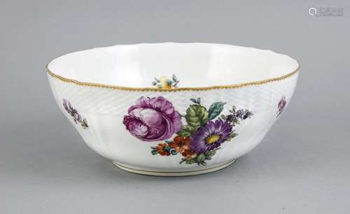 Large bowl, Royal Copenhagen, before 1900, form Neuozier, polychrome painti