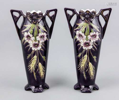 A pair of Art Nouveau vases, Bohemia, c. 1900, flower arrangements, polychr