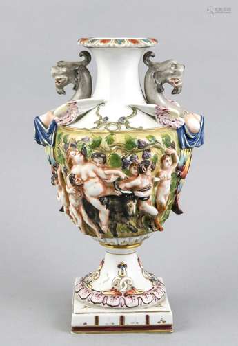 Amphora vase, Rudolstadt, Thuringia, 20th cent., In the style of Capodimont