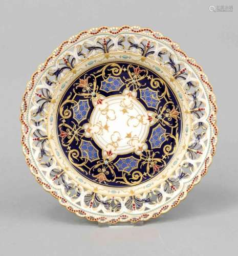 Exceptional decorative plate, KPM Berlin, late 19th century, 1st stamp, pai