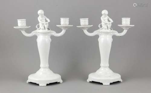 Pair of candlesticks, KPM Berlin, stamp 1879-1945, 1st quality, form Rocail