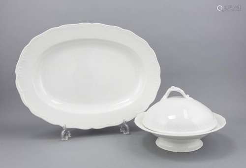 Roast plate and lidded terrine, KPM Berlin, 2nd quality, 1923 and 1924, for